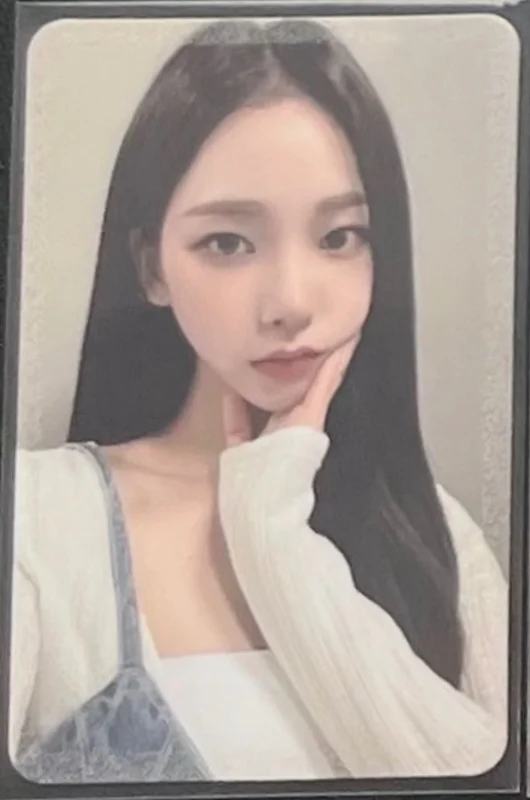 Girls PHOTOCARD PACK SPECIAL PHOTOCARD