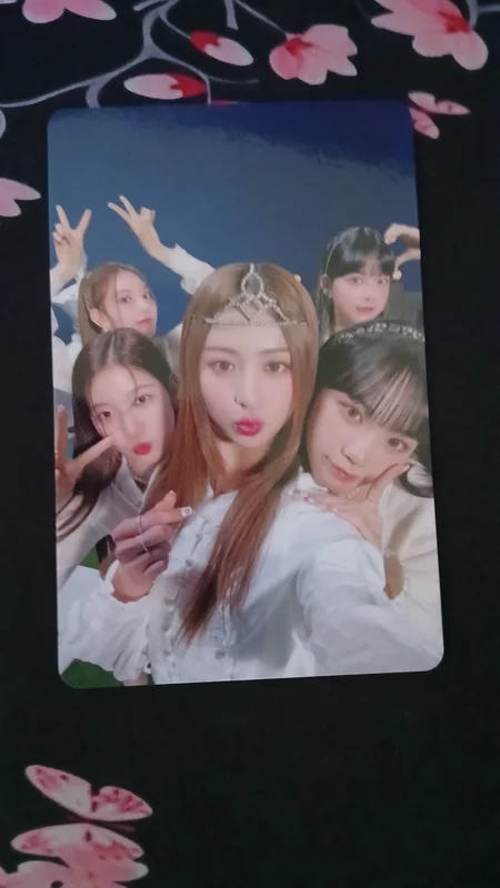 Le Sserafim FEARLESS (Japanese ver.) PHOTO CARD