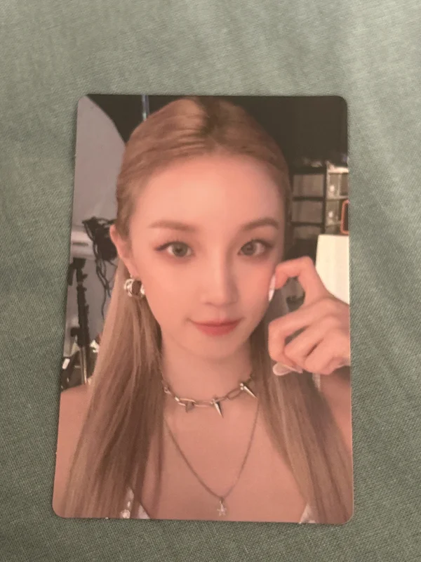 YUQI HEAT Target Exclusive