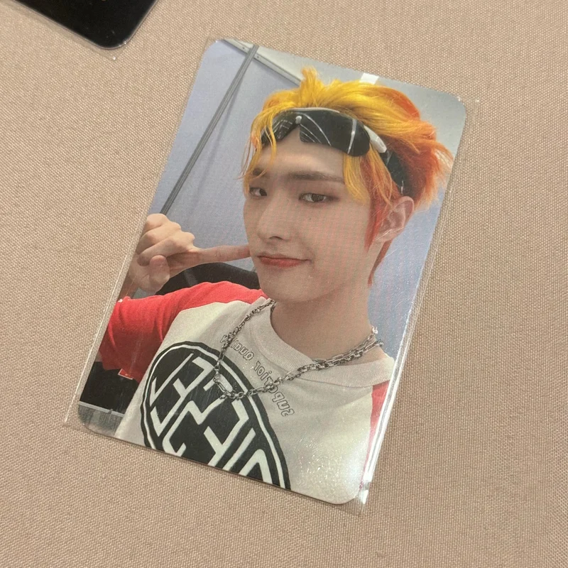 THE WORLD EP.1 : MOVEMENT YES24