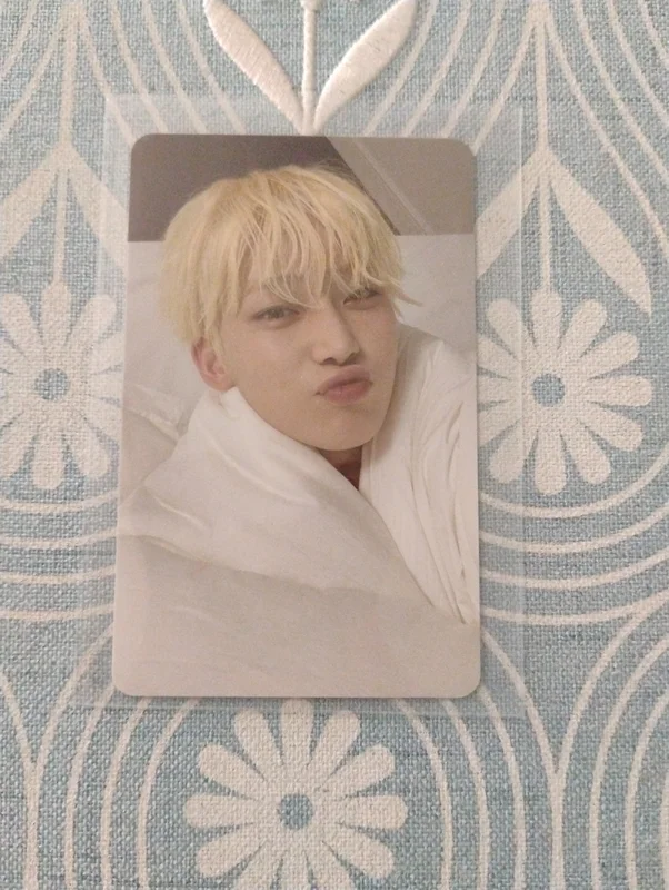 ROMANCE : UNTOLD -daydream- BLUE NOON Ver.