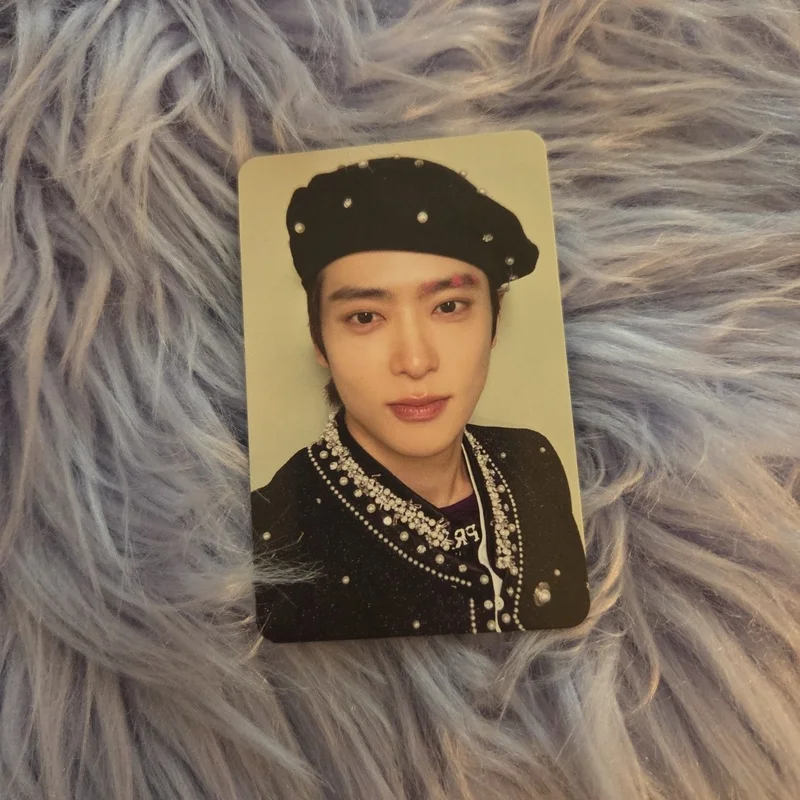 Fact Check Chandelier Ver.