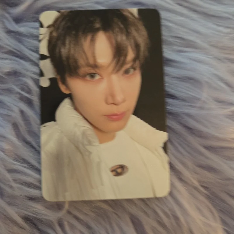 Eternal White Photo Book Ver. Black Ver.