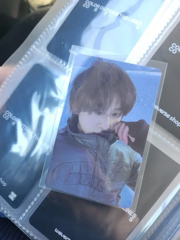 CORTIS SEONG HYEON 'COLOR OUTSIDE THE LINES WEVERSE LUCKY DRAW