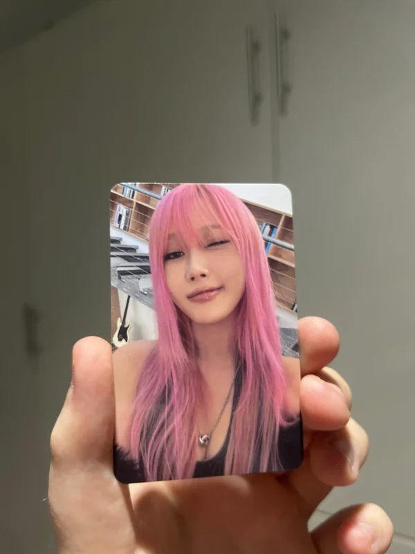Pocamarket, aespa GISELLE Whiplash Limited Ver. K-pop Photocard