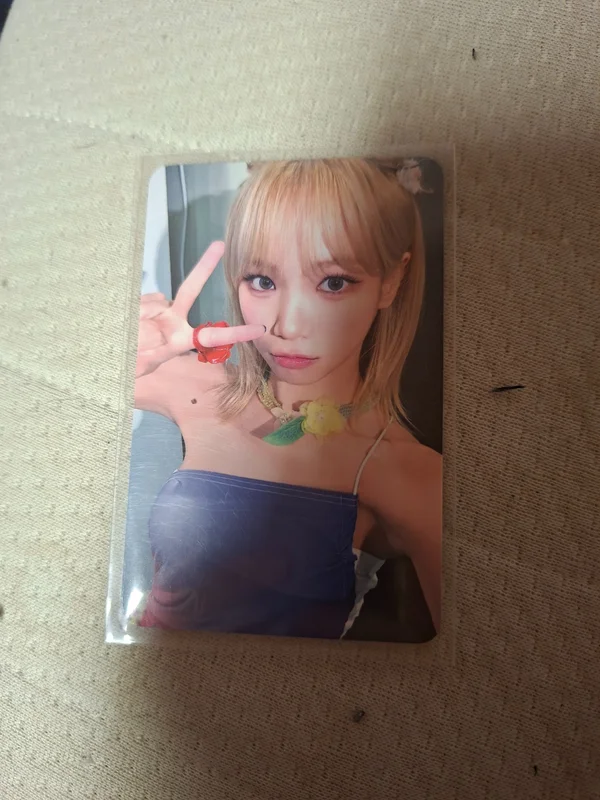 EASY KPOP MERCH LUCKY DRAW