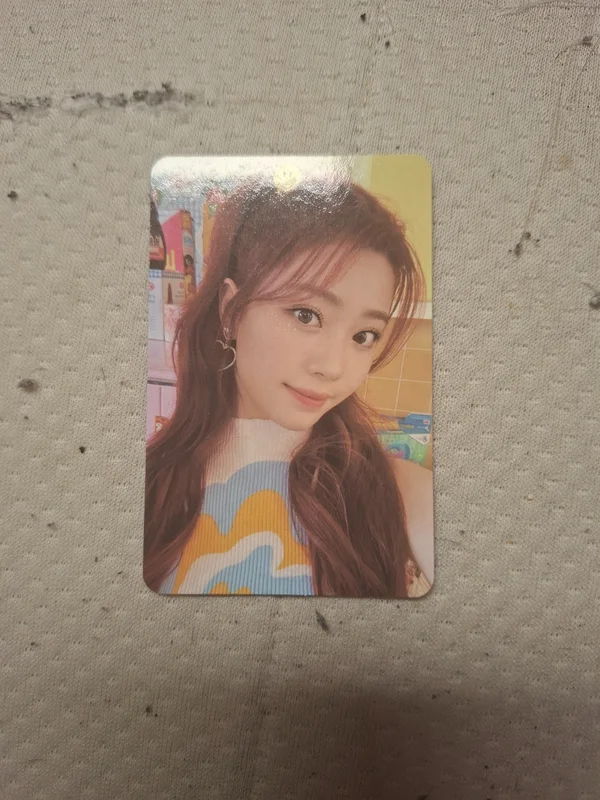 DOUBLAST POP-UP STORE & CAFE IN Kep1er ISLAND RANDOM PHOTOCARD PACK