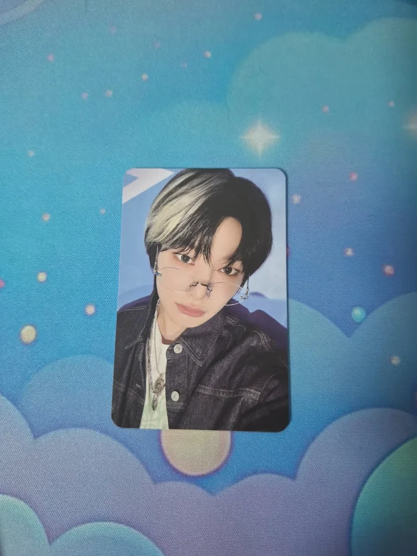 2025 season's greetings the street kids