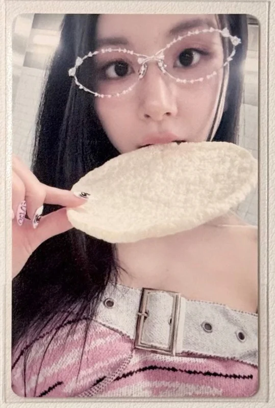 THIS IS FOR YIZHIYU