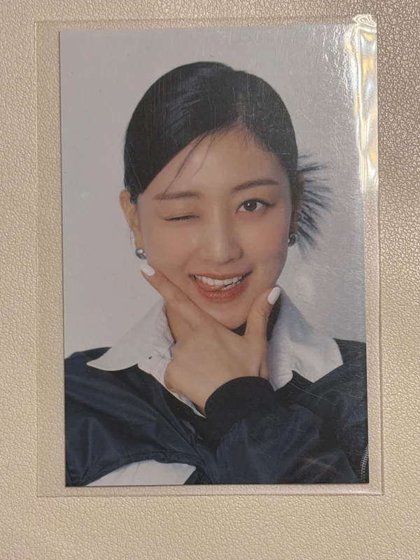 TWICE 5TH WORLD TOUR READY TO BE TRADING CARD
