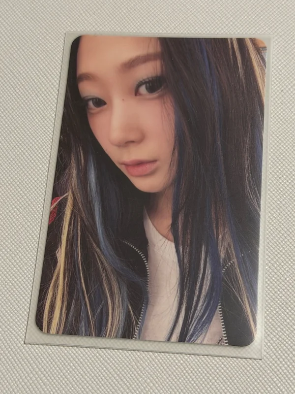 MY WORLD Poster Ver.