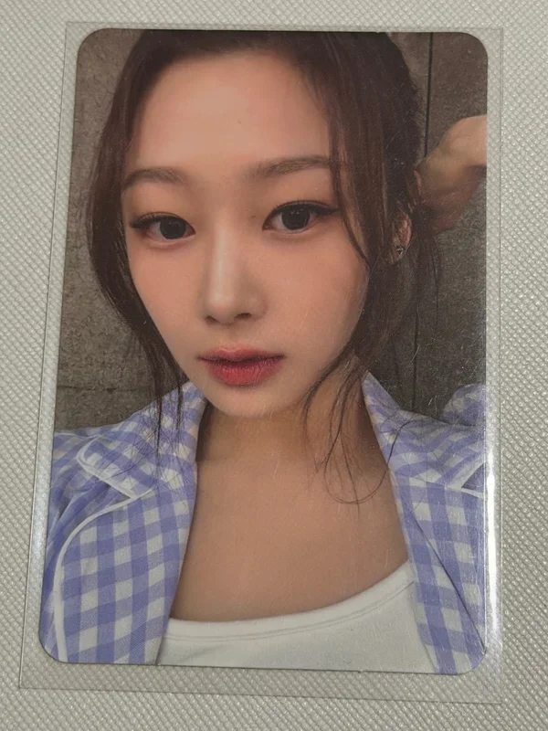 2022 PINK CHRISTMAS PHOTO CARD RANDOM PACK