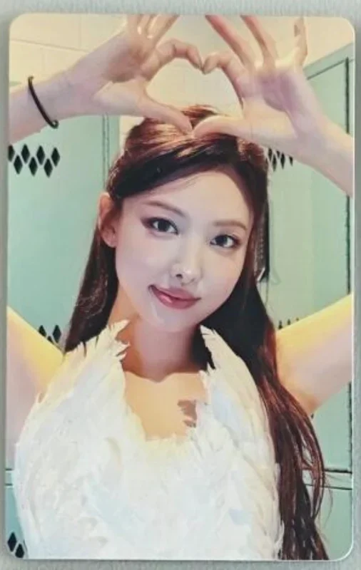 TWICE [THIS IS FOR] WORLD TOUR IN INCHEON DVD/Blu-ray FANS SHOP