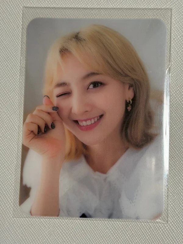 D-icon vol.07 TWICE, You only live ONCE