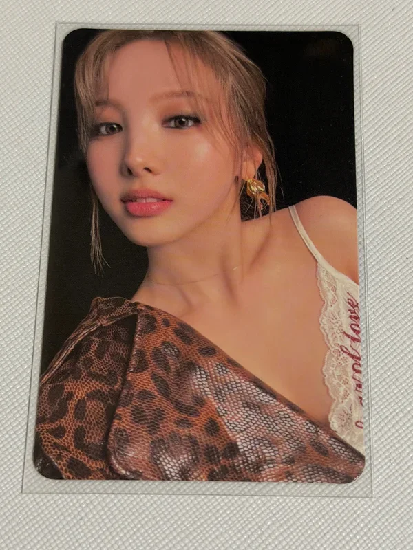 IM NAYEON YEON Ver.