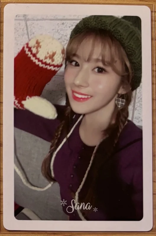 Merry&Happy Pre-Order