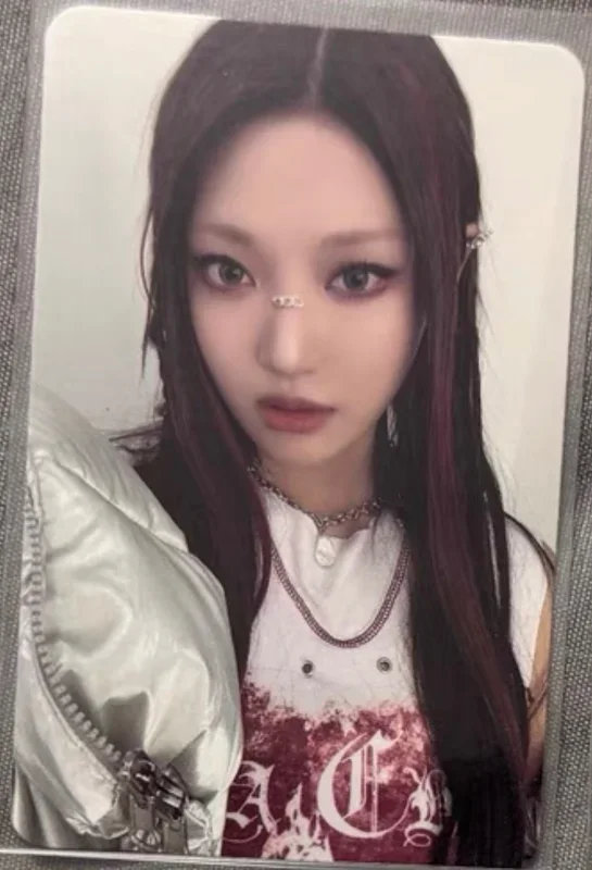 MY WORLD Intro Ver.
