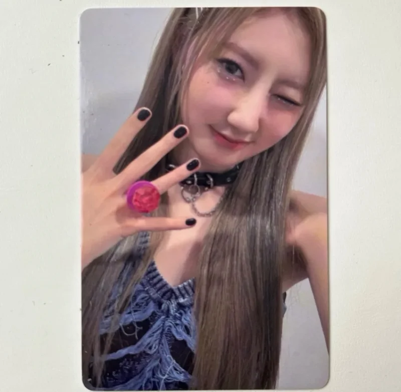 BABYMONSTER ROSE DAY LUCKY DRAW EVENT