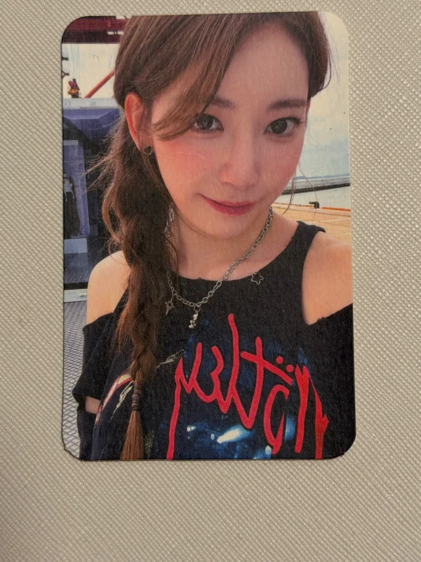 ANTIFRAGILE Weverse Albums Ver.