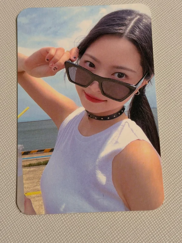 ANTIFRAGILE Weverse Albums Ver.