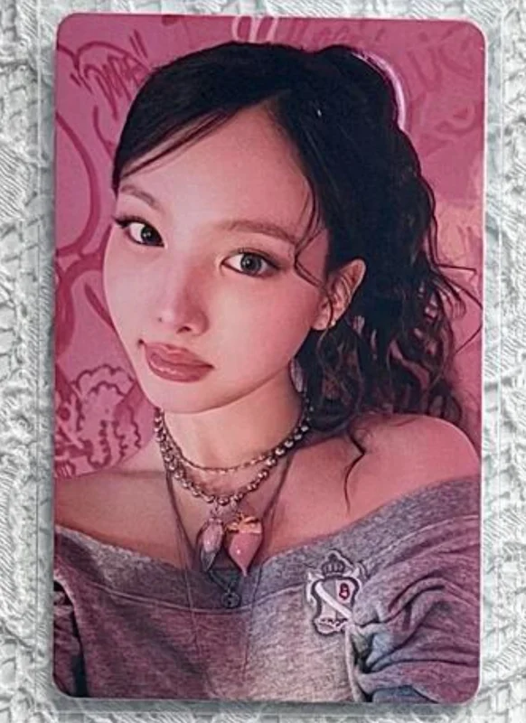 TWICE THIS IS FOR WORLD TOUR IN JAPAN POPUP STORE REWARD