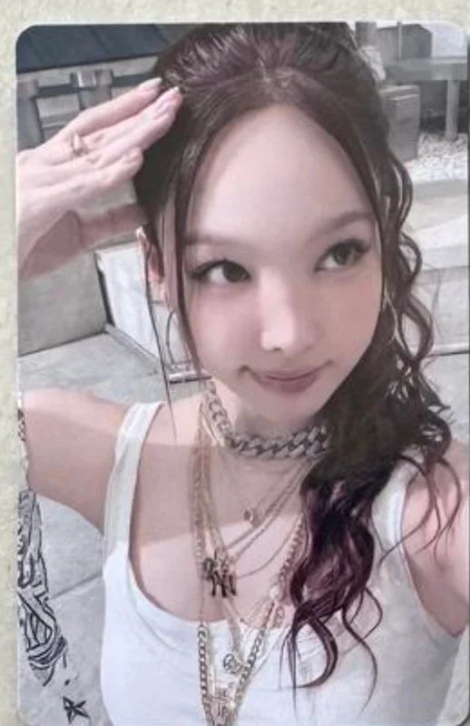 THIS IS FOR YIZHIYU