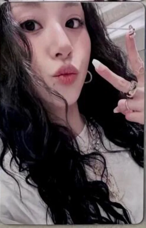 THIS IS FOR YIZHIYU