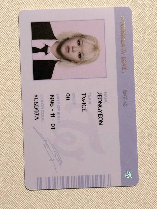 Formula of Love: O+T=<3 SCIENTIST ID CARD