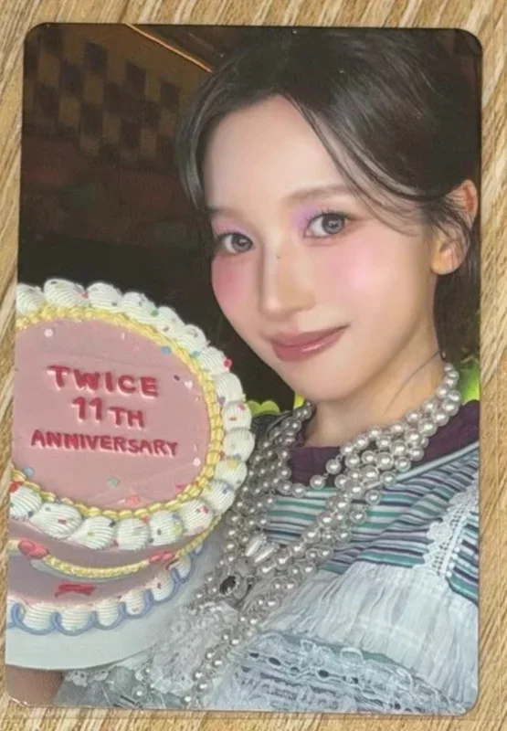 TWICE 11TH ANNIVERSARY POP-UP STORE [TWICE THE THRILL] REWARD
