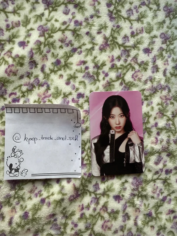 ITZY 2ND WORLD TOUR BORN TO BE in SEOUL TRADING CARD