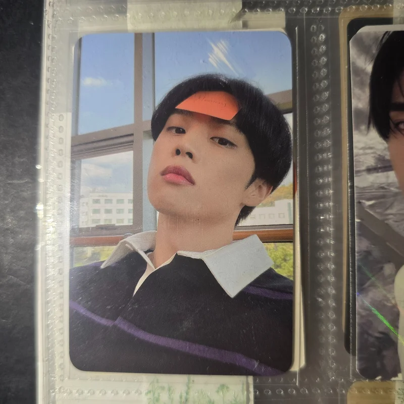 THE BOYZ POP-UP STORE THE AZIT TRADING CARD