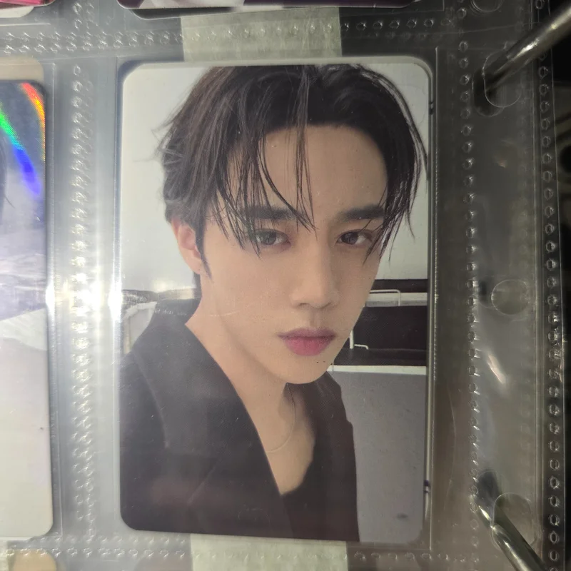 THE BOYZ WORLD TOUR  ZENERATION 2 Trading Card