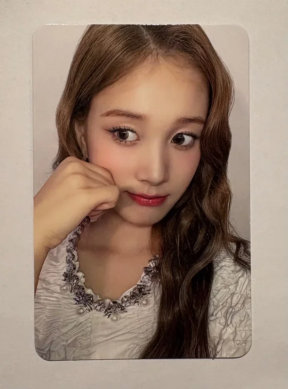 TEENFRESH hello82 POP UP STORE | J