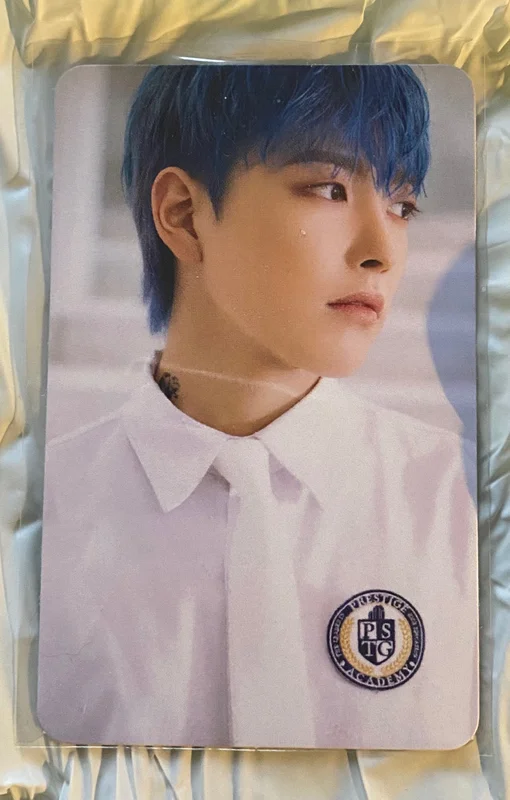 Hongjoong Photocard