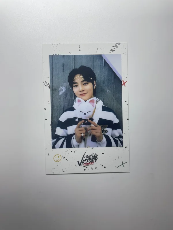 STRAY KIDS x SKZOO POP-UP STORE 'THE VICTORY'