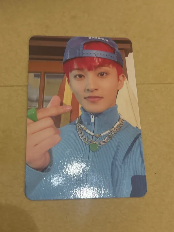 2 Baddies Photobook Ver. US ver.