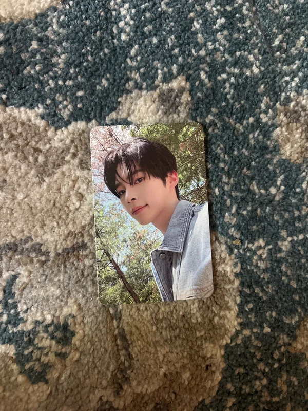 NEVER SAY NEVER PHOTOBOOK Ver. ORDINARY Ver.