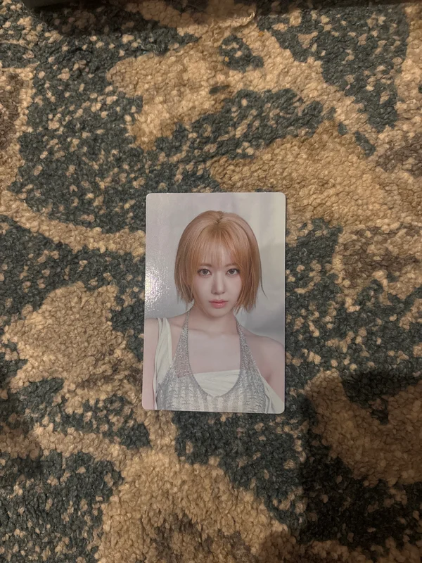 2026 LE SSERAFIM TOUR [PUREFLOW] IN INCHEON Mini Photo Card