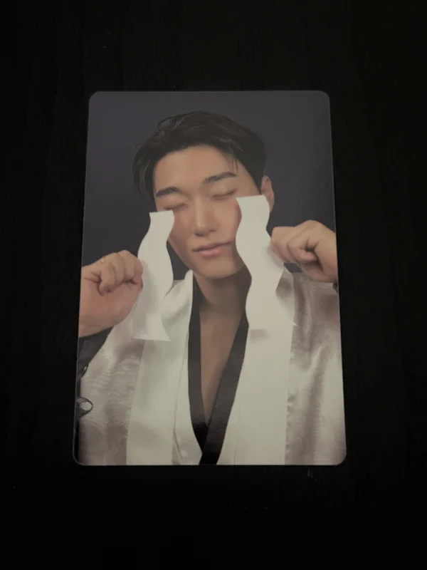 GOLDEN HOUR : Part.4 U.S.Exclusive