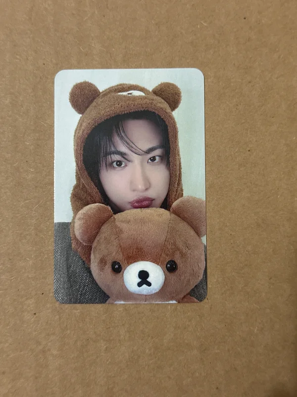 GOLDEN HOUR : Part.3 Hellolive shop