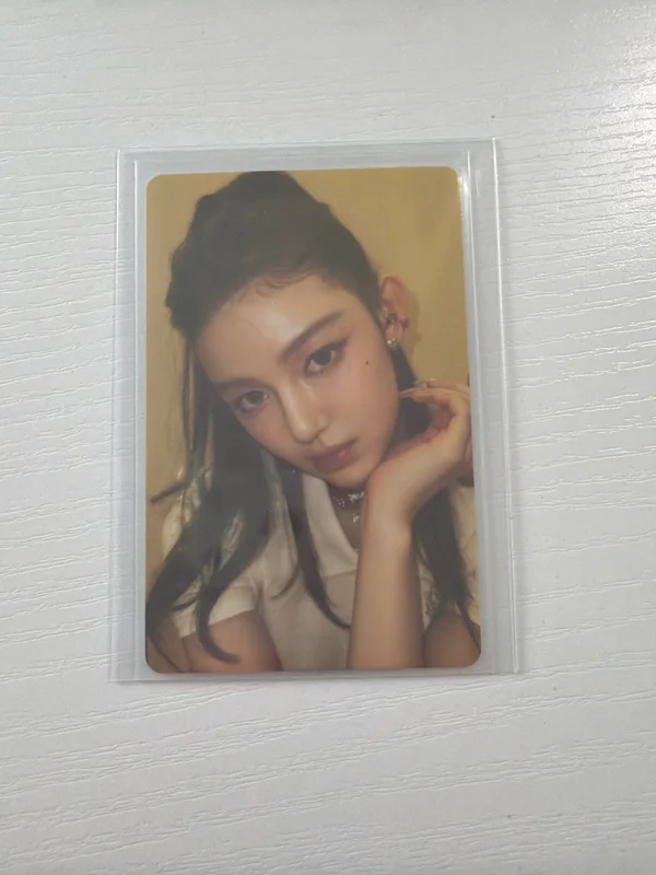 Get Up Weverse Albums version A