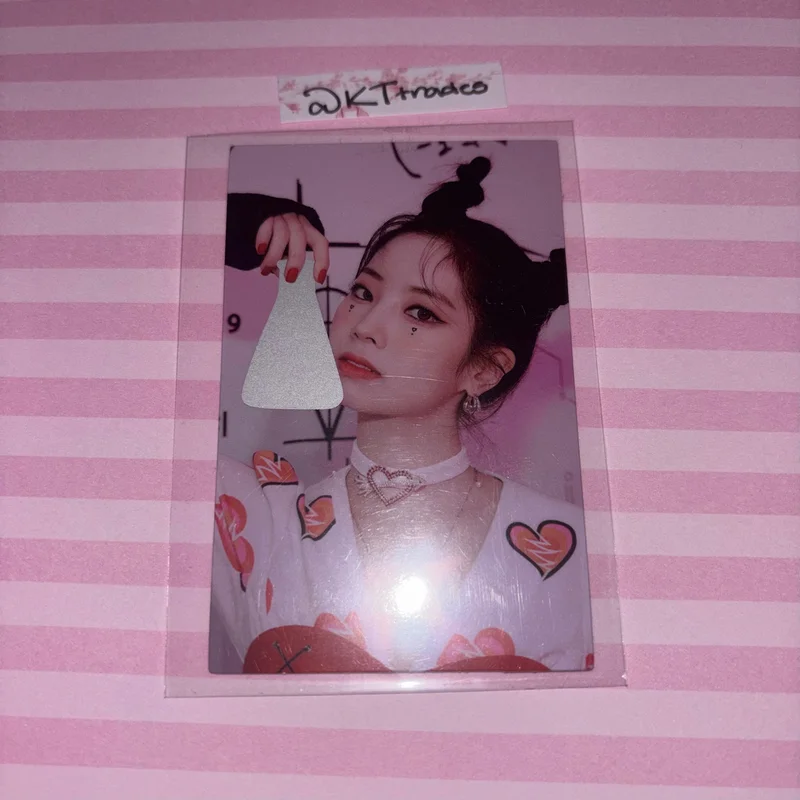 Dahyun Formula of Love: O+T=<3