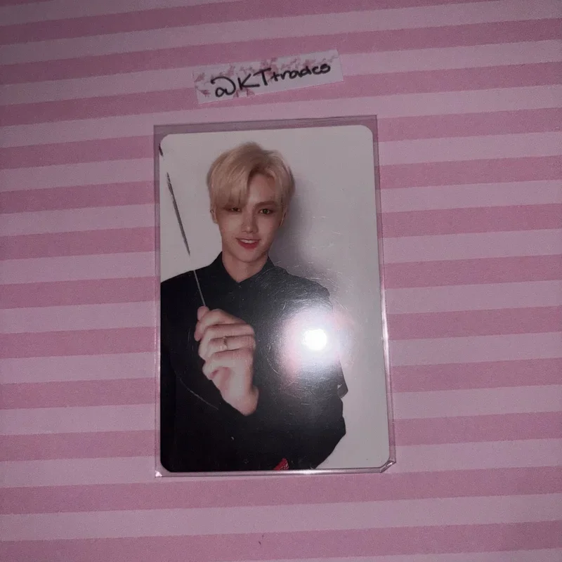 Minhee X1 SOARING : QUANTUM LEAP Q ver.