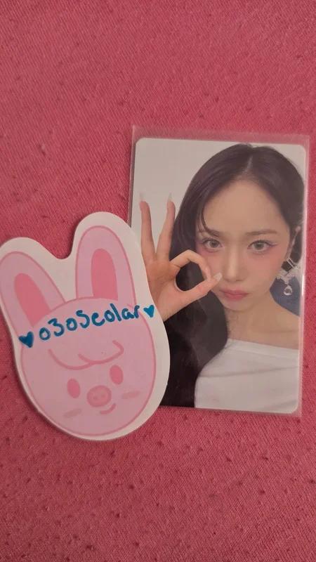 2025 VIVIZ WORLD TOUR [NEW LEGACY] in SEOUL TRADING CARD