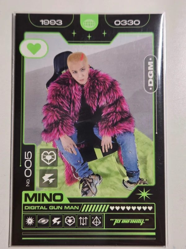 TO INFINITY Special Photocard