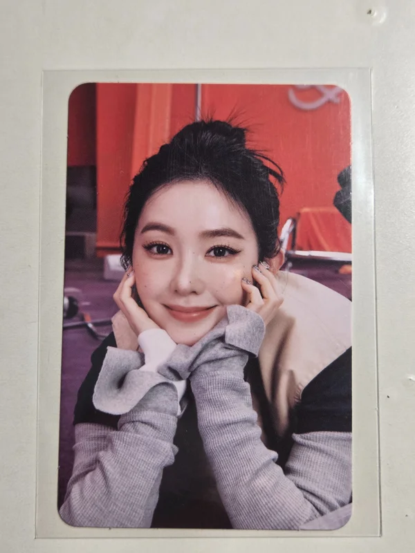 Biggest Fan RANDOM TRADING CARD