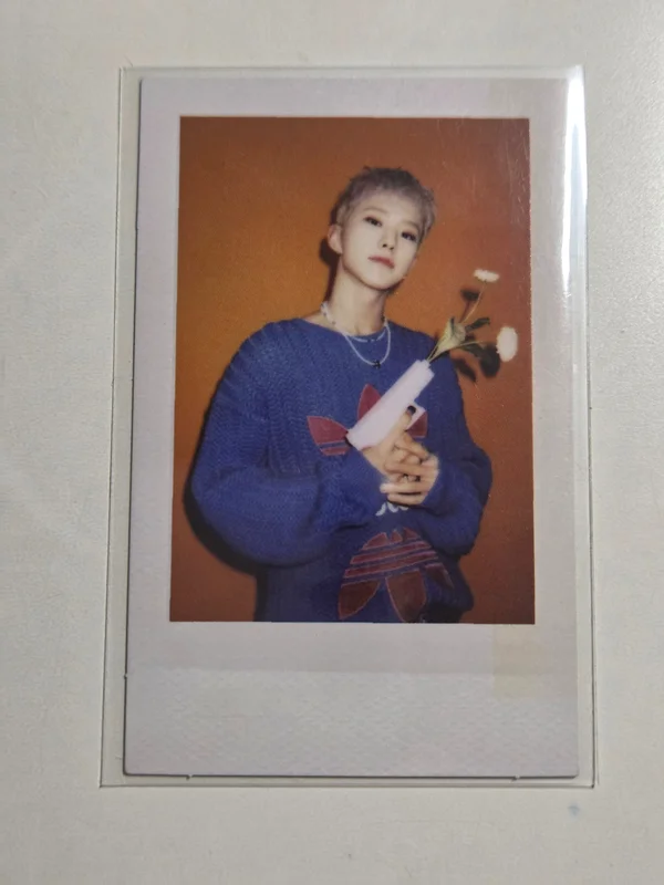 2022 SVT PHOTOBOOK THE NAME;17