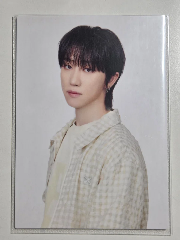 24 SEVENTEEN's HOME PHOTO CARD