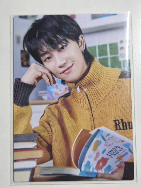 23 SEVENTEEN's HOME PHOTO CARD