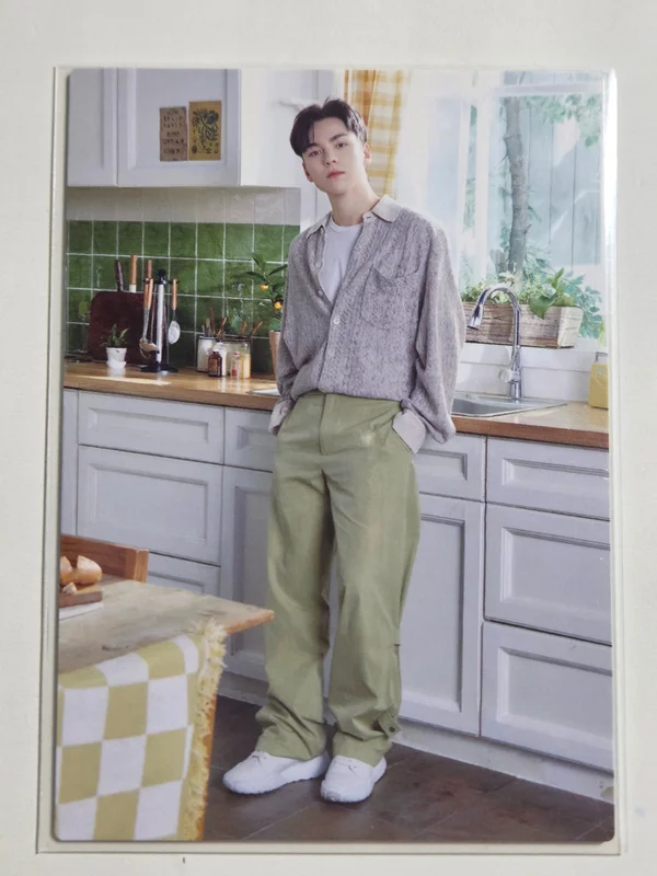 23 SEVENTEEN's HOME PHOTO CARD